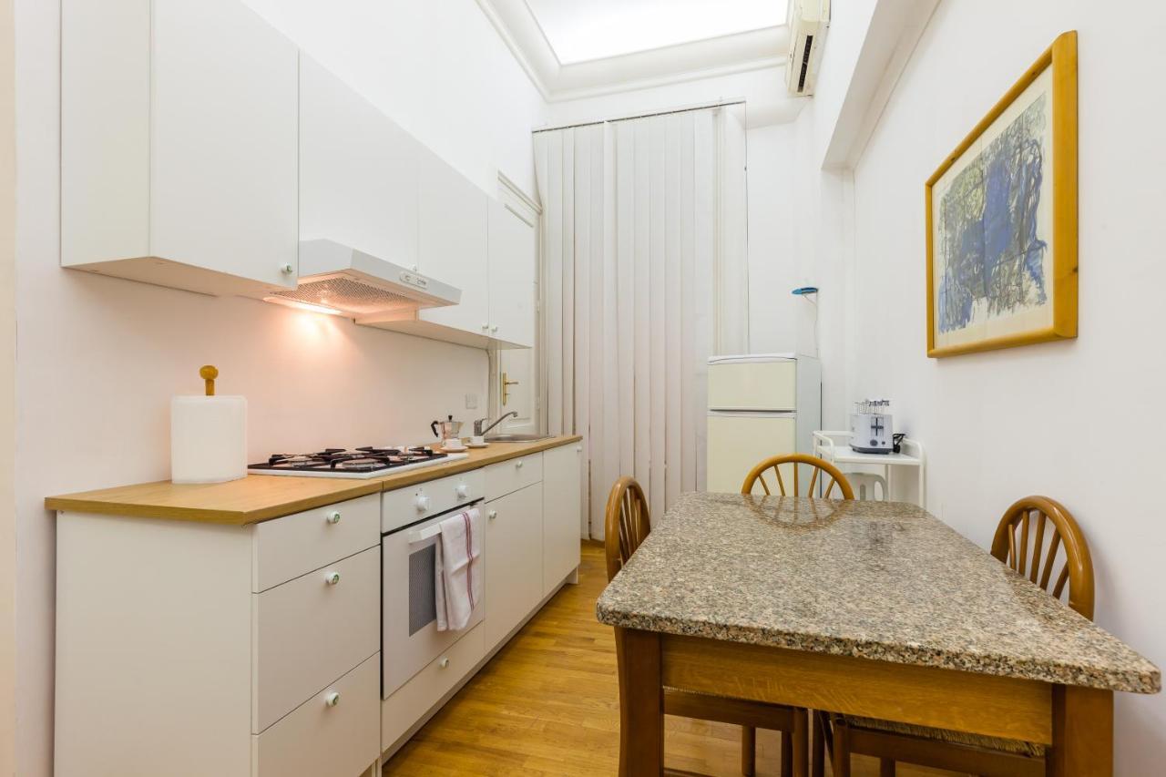 Apartmán A Due Passi Dal Lungomare Di Mergellina By Wonderful Italy Neapol Exteriér fotografie